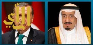 خادم الحرمين الشريفين يتلقى اتصالاً هاتفيًّا من الرئيس التركي