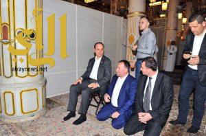 رئيس جمهورية ألبانيا يزور المسجد النبوي