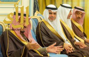 الملك سلمان يستقبل مديري الجامعات ووكلاء وزارة التعليم
