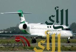 طائرة يمنية على متنها 72 سجيناً مجهولاً تهبط اضطرارياً بأبها