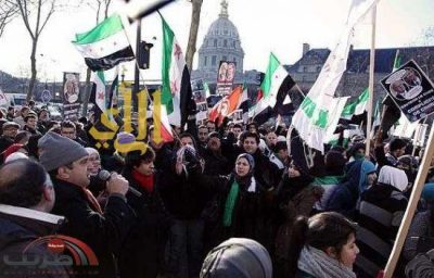 مظاهرة في باريس تطالب بوقف المجازر في سوريا