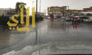 الباحة: أمطار رعدية تستمر حتى الـ 11 مساءً.. والمدني يحذر