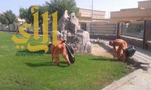 بلدية محافظة الخفجي تستأنف حملتها الخاصة بالنظافة في الأحياء والكورنيش