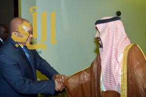 رئيس جمهورية جنوب أفريقيا يصل الرياض