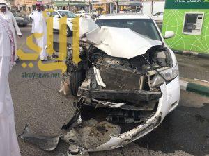 إصابة في حادث تصادم 5 سيارات في نجران