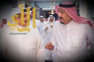 الملك سلمان يستقبل ملك مملكة البحرين ويقيم مأدبة عشاء تكريما له