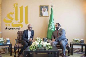 الأمير محمد بن سلمان يوقع مذكرة تعاون مع «مايكروسوفت»