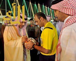 أمير الباحة يحضر المباراة الختامية لبطولة ” الأمير مشاري بن سعود ” لكرة القدم