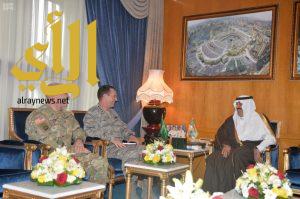 الأمير متعب بن عبدالله يستقبل قائد هيئة الحرس الوطني الأمريكي