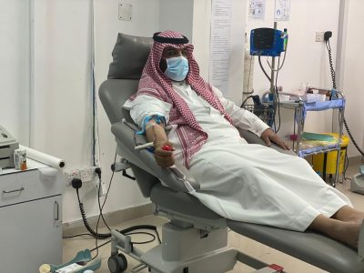 مشاركة القيادات في حملة التبرع بالدم في النماص