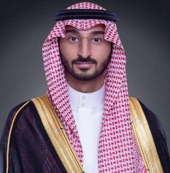 الأمير عبدالله بن بندر : يرفع التهنئة للقيادة الرشيدة بحلول شهر رمضان المبارك