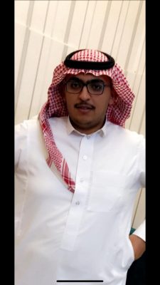 خالد المرشدي يحتفل بتخرجه من جامعة #الملك_خالد