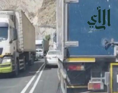 أهالي منطقة عسير يناشدون وزير النقل وإدارة المواصلات بوقفة جادة في أمر العقبات