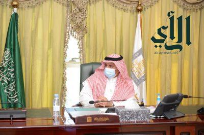 رئيس جامعة الملك خالد يدشن 8 خدمات إلكترونية هيأتها تقنية المعلومات