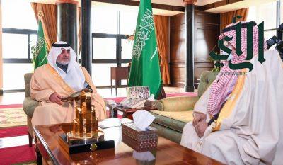 أمير تبوك يستقبل رئيس جامعة فهد بن سلطان 