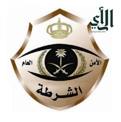 شرطة محافظة المخواة بمنطقة الباحة تقبض على مواطنين لنقلهم مخالفين