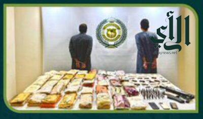 مكافحة المخدرات تقبض على مواطنين في منطقة تبوك بحوزتهما مواد مخدرة