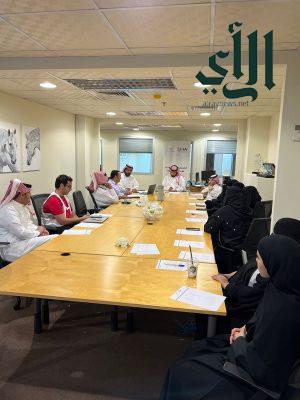 الجمعية السعودية للادارة الصحية بالمنطقة الشرقية تعقد اجتماعها الشهري