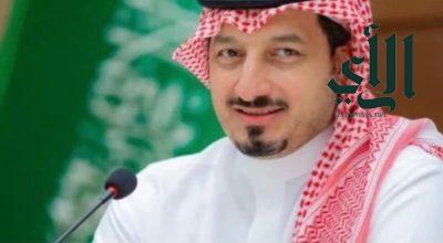 رئيس وأعضاء الاتحاد السعودي لكرة القدم يقدمون تعازيهم للاعب”ياسر الشهراني” في وفاة والده