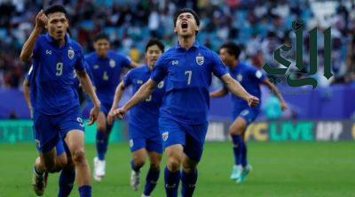 أوزبكستان تتأهل لربع النهائي على حساب تايلاند في كأس آسيا 2023
