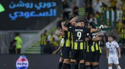 الاتحاد يتجاوز الرياض بثنائية حمدالله