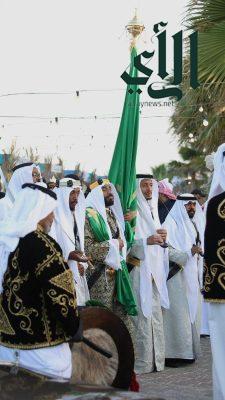 بلدية رأس تنور تنظم فعاليات متنوعة احتفاءً بيوم التأسيس السعودي في المركز الحضاري