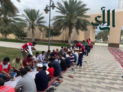 الهلال الأحمر السعودي بنجران ينفذ  مبادرة إفطار صائم