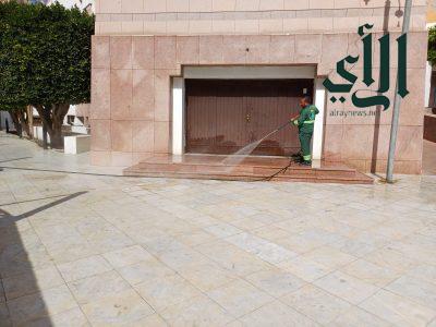 امانة عسير تسخر 648 عامل و44 ومعدة لنظافة المساجد ومصليات العيد