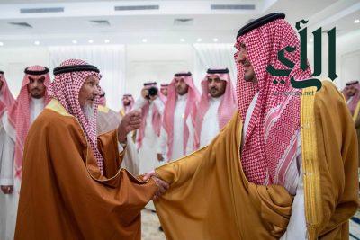الأمير عبدالعزيز بن سعود يلتقي عدداً من المواطنين من أهالي منطقة جازان