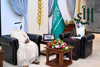 الأمير سعود بن نهار يستقبل مدير مطار الطائف الدولي