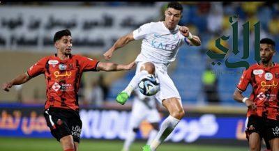 الرياض يتعادل إيجابياً مع النصر في دوري روشن