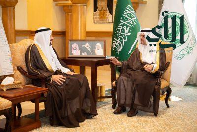 نائب أمير مكة يطّلع على استعدادات وخطط وزارة الحج والعمرة