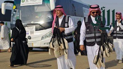 بلدية بيش تطلق مبادرة “حقيبة حاج” لخدمة حجاج المحافظة