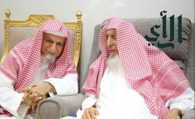مفتي عام المملكة يستقبل الشيخ بن حميد