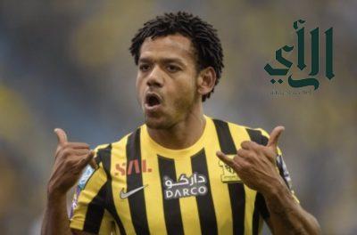 “نادي نيوم” يتعاقد مع البرازيلي رومارينيو