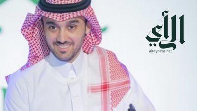 وزير الرياضة يبارك للهلال تتويجه بلقب كأس الدرعية للسوبر السعودي