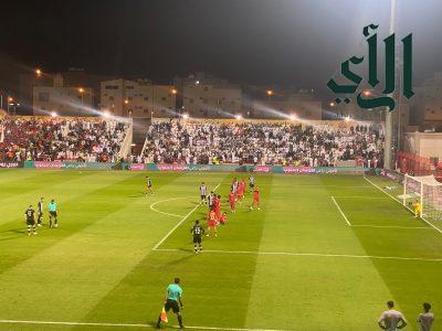 ضمك يتغلب على الشباب بهدف “نوكودو” في دوري روشن للمحترفين