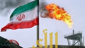 إيران ستخفض صادرات النفط مليون برميل يومياً