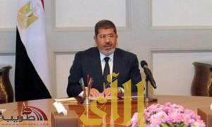 الرئيس المصري يلغي الإعلان الدستوري المثير للجدل