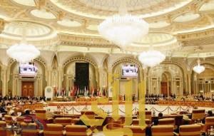 قادة الدول العربية يستأنفون أعمال القمة الاقتصادية