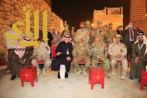 قائد القوات البرية الأمريكية يشارك الفلكلور العسيري و سفير اليمن ووزير المغتربين يشيدان بالجنادرية