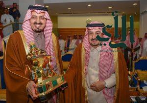 أمير منطقة الرياض يرعى حفل سباق نادي الفروسية السنوي على كأسي خادم الحرمين الشريفين