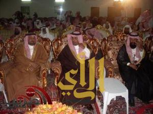 رئيس مركز العرين يكرم الداعمين لحفل الأهالي بمناسبة عيد الفطر المبارك لعام 1431 هـ