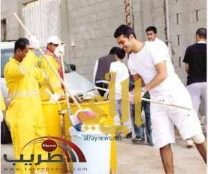 طلاب “مدارس المملكة” يتطوعون لتنظيف شوارع العاصمة