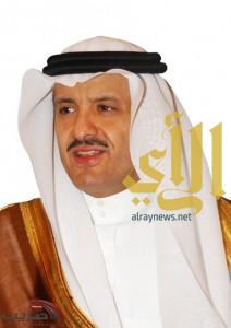 الأمير سلطان بن سلمان يشكر العثيمين على منجزات ” الصندوق الخيري الاجتماعي “