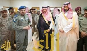 سمو ولي ولي العهد وسمو وزير الدفاع يصلان إلى قاعدة الملك خالد الجوية في خميس مشيط