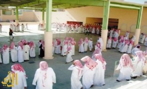 تعليم مكة يوجه بضرورة فتح المسار العلمي في المدارس الثانوية