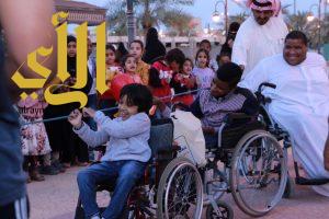 فريق “أصدقاء ذوي الإعاقة” يشارك ذوي الإعاقة في رحلتهم الأحساء