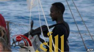 الإمارات تحرر سفينة اختطفها قراصنة في بحر العرب