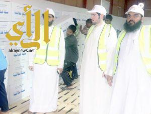 جمعية البر بالصبيخة توزع 950 سلة رمضانية للمستفيدين